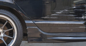 Read more about the article What Types Of Auto Body Damage Should Drivers Never Ignore?